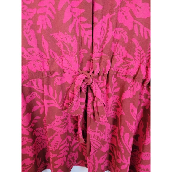 NWT Torrid Chiffon Dolman Button Up Short Sleeve Top Size 3X Leaves - Picture 5 of 11